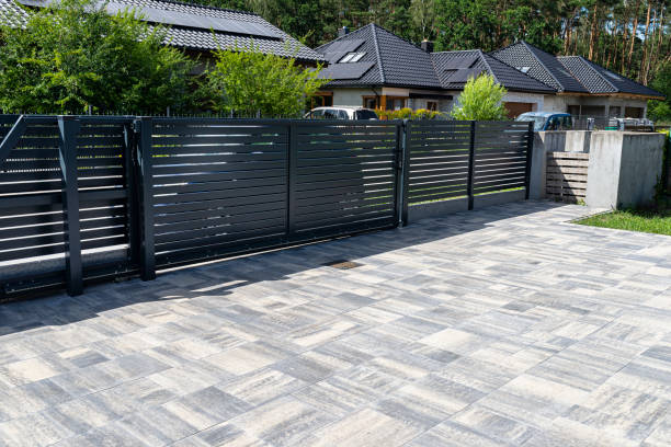 Best Interlocking Driveway Pavers  in South Highpoint, FL